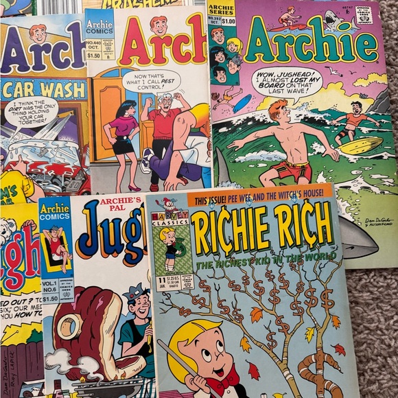 VINTAGE Archie Digest Comic Books - Picture 4 of 5
